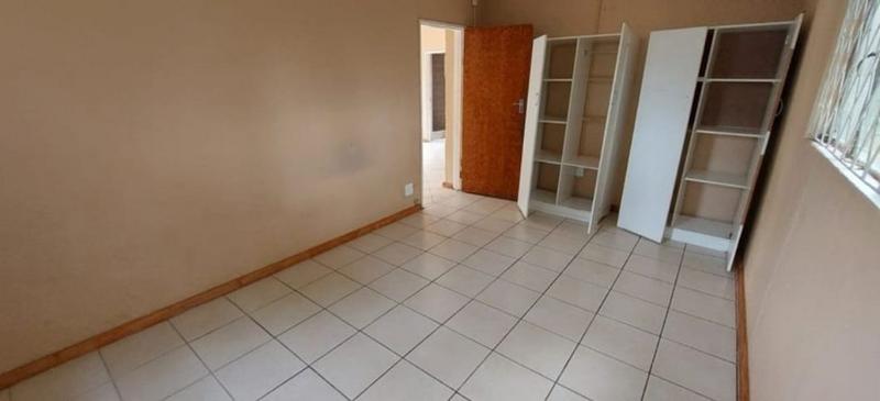 To Let 2 Bedroom Property for Rent in Kingswood Eastern Cape